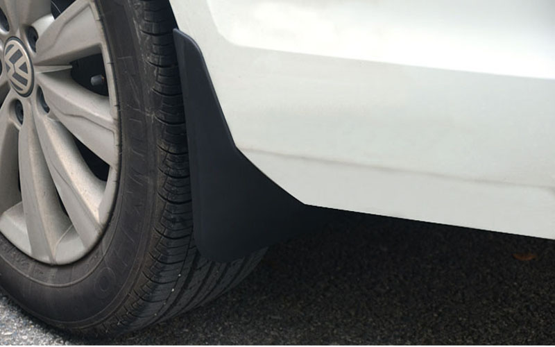 中新華美改性塑料廠：汽車擋泥板用滑石粉填充PP材料深度解析