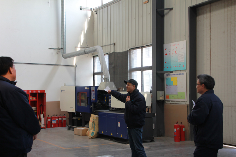 王東先生對演練的結(jié)果和發(fā)現(xiàn)的問題給予點(diǎn)評和解決辦法。